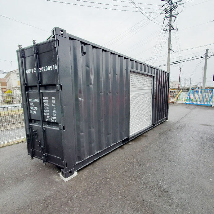 羽島郡岐南町 中古コンテナ20ftシャッター換気扇LED照明×2ブラック塗装設置
