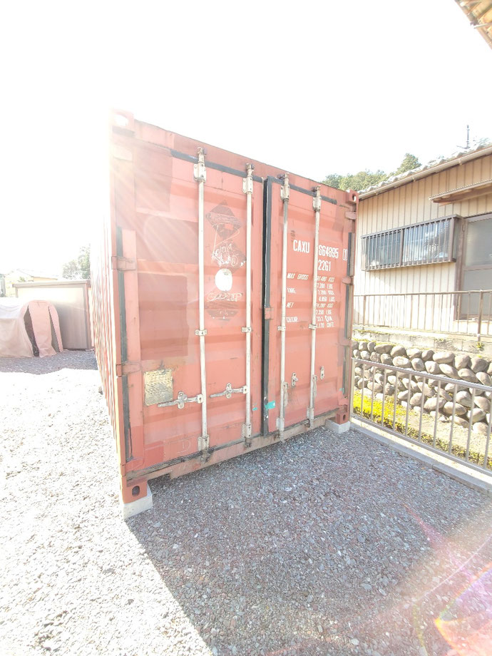 岐阜県山県市 中古コンテナ20ft現状品設置