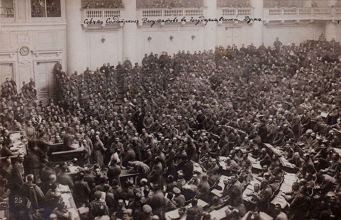 Sovjetdelegerede i Petrograd under Oktoberrevolutionen