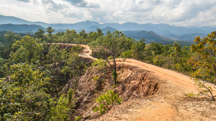 die schmalen Wege im Pai Canyon