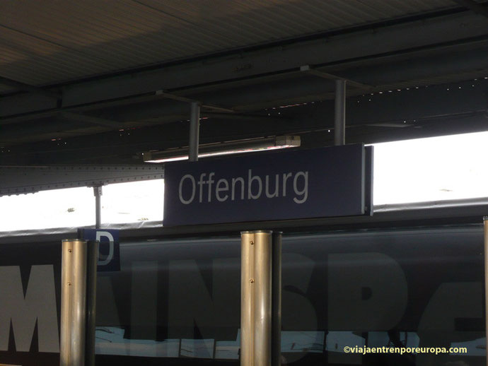 Cartel en la estación de Offenburg