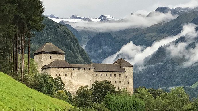 CastleCamp:Tourismus 2017 – Tag 1 live aus Kaprun