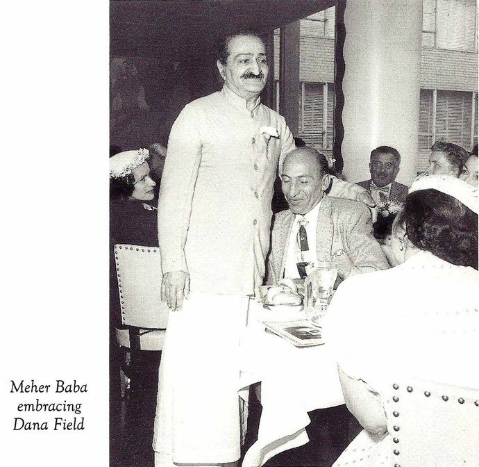 LM ; Vol.13-14, p 4969 - Baba and Dana at Longchamps Restaurant, New York - 1956