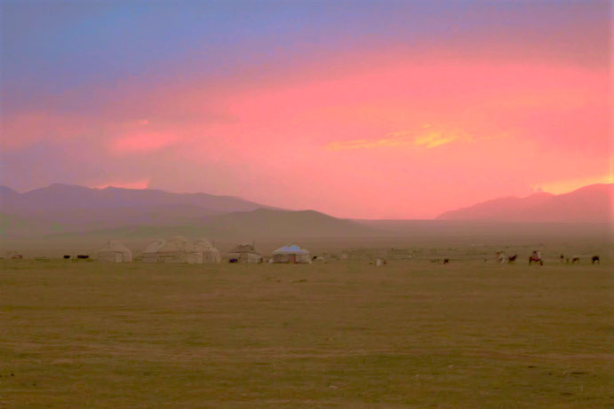 Paesaggio kirghiso
