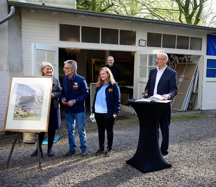 Benefiz-Kunstversteigerung zugunsten des Projektes "WÜNSCHEWAGEN"