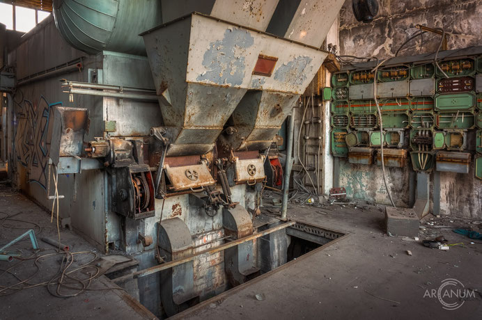 Abandoned Heating Plant in Germany / Heizwerk Wüstmark