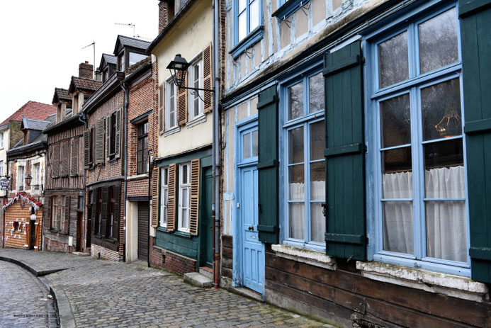 Rue Metz L'évêque, Amiens, photo non libre de droits