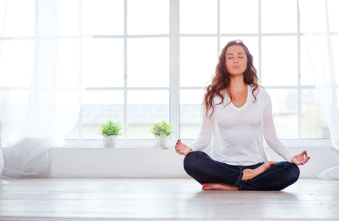Versuch es mal mit Yoga und Meditation