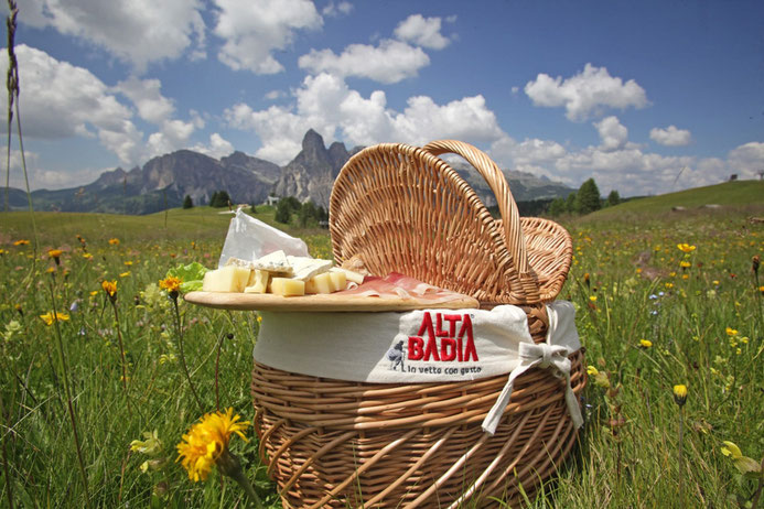 Hausmesse Meraner Weinhaus, Pur Südtirol, Ah!Natur - fiera aziendale di Meraner Weinhaus, Pur Südtirol e Ah!Natur - Gourmet Südtirol