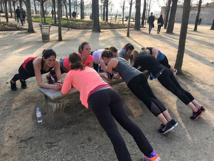 Aie les coudes.. on a eu mal! Au moins on ne pensait plus à nos jambes ;)
