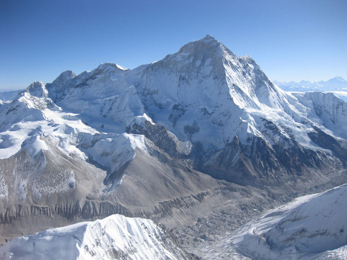 Makalu