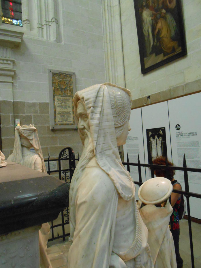Alegoría de la vida y la muerte, catedral de Nantes