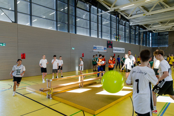 Die Station "Giant Table Tennis"