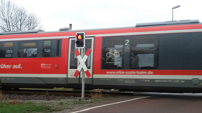 Wichtige Straßensperrungen und Umleitungen im Zuständigkeitsbereich der unteren Straßenverkehrsbehörde des Salzlandkreises für das klassifizierte Straßennetz (Bundes-, Landes- und Kreisstraßen)