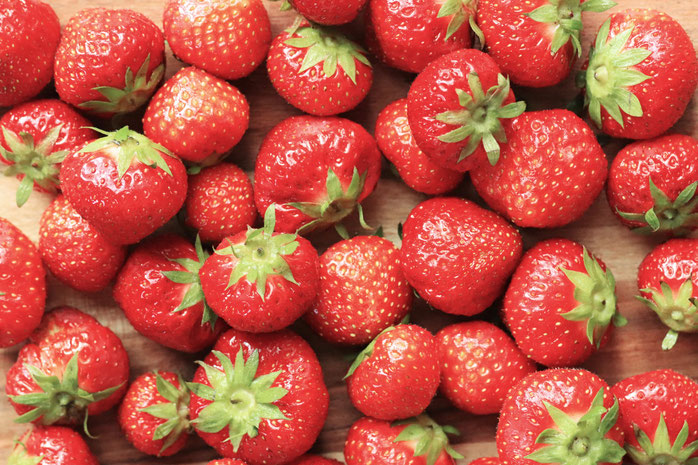 Erdbeeren für den Rumtopf