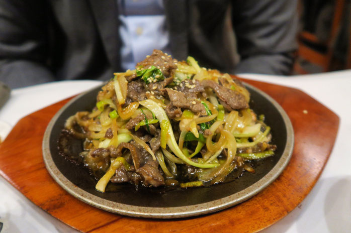 Zurichfoodadvisor im Restaraunt Misoga mit Bulgogi
