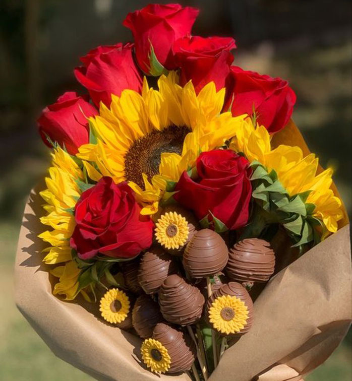 ramo de flores con chocolates