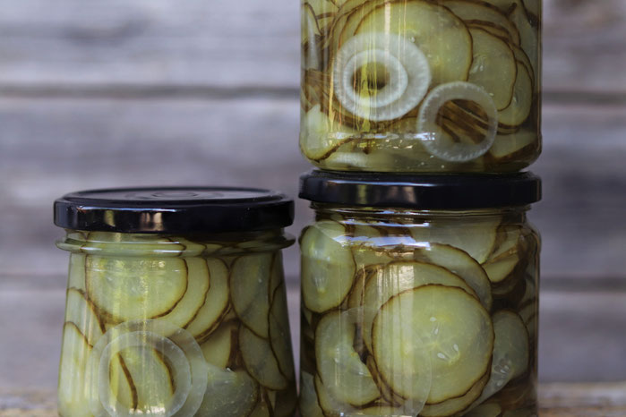 eingelegte Salatgurken