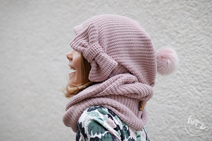 Beanie & Loop aus Big Knit von Stoff & so, Kleid himmlische Amelie von Himmelblau