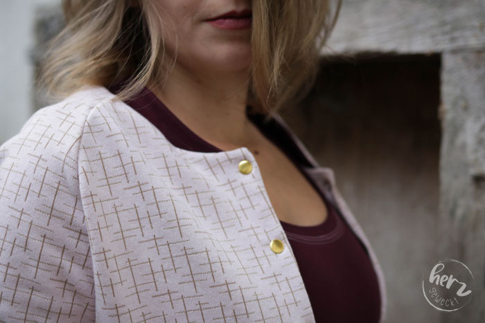 Blouson Nabu aus Jaquard Loom Gold-Puder von Hello Heidi Fabrics by Albstoffe