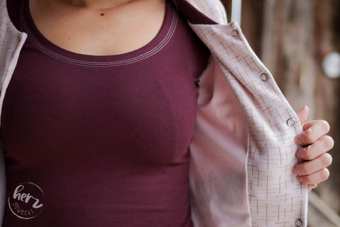 Blouson Nabu aus Jaquard Loom Gold-Puder von Hello Heidi Fabrics by Albstoffe