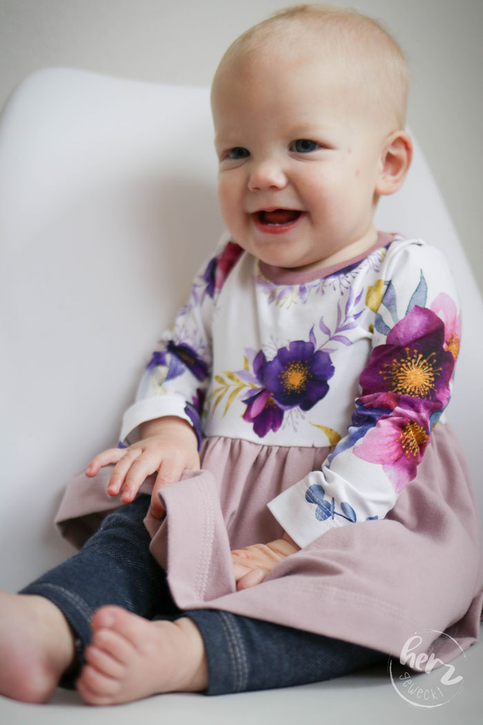 himmlische Amelie als Tunika mit Leggins Lara und Stirnband