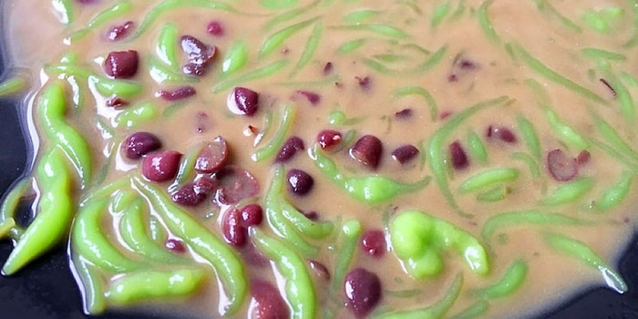 cendol with red beans from makan melaka jurong west singapore