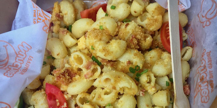 mac and cheese munchies vegan fast food chiang mai thailand