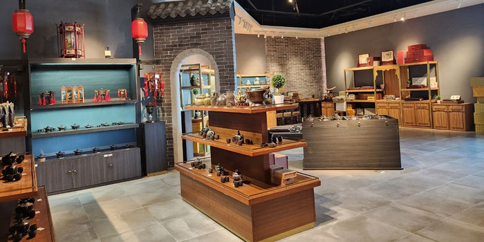 Canton heritage craft center display 