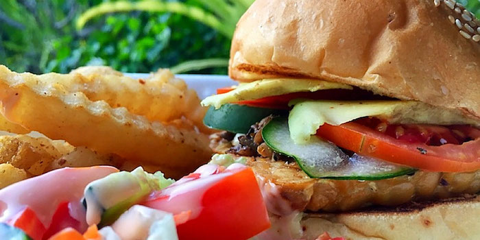 vegan tempeh burger