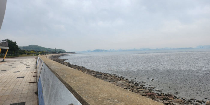 seaside park water view