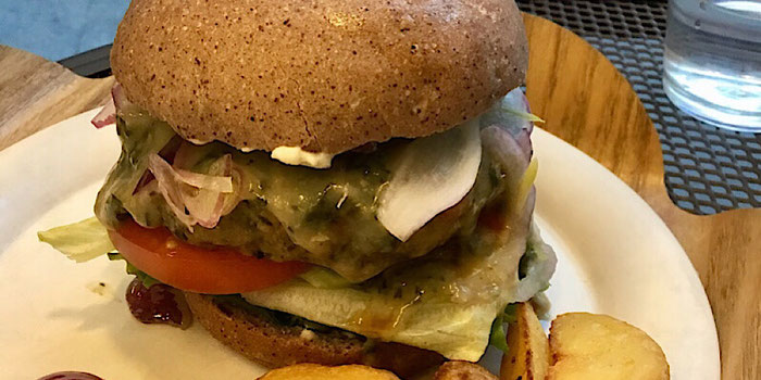 Spinach cream burger