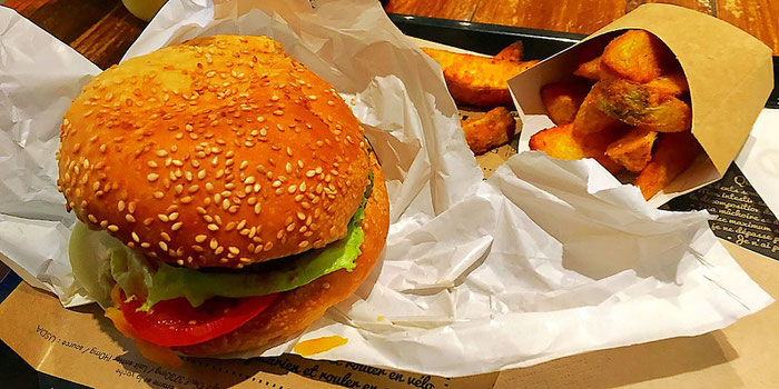 vegan cheeseburger hank burger paris