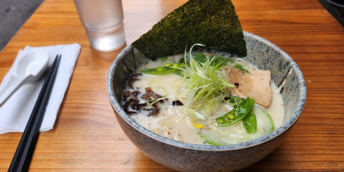 Oat milk ramen from Mukuchi Taipei