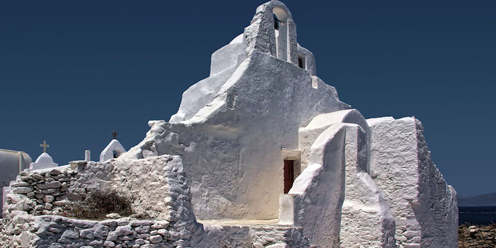 5 Reasons to Choose Mykonos for Summer Vacation