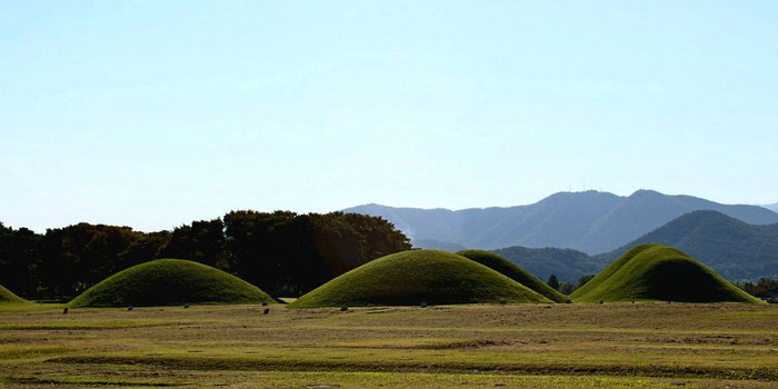 Daereungwon tombs