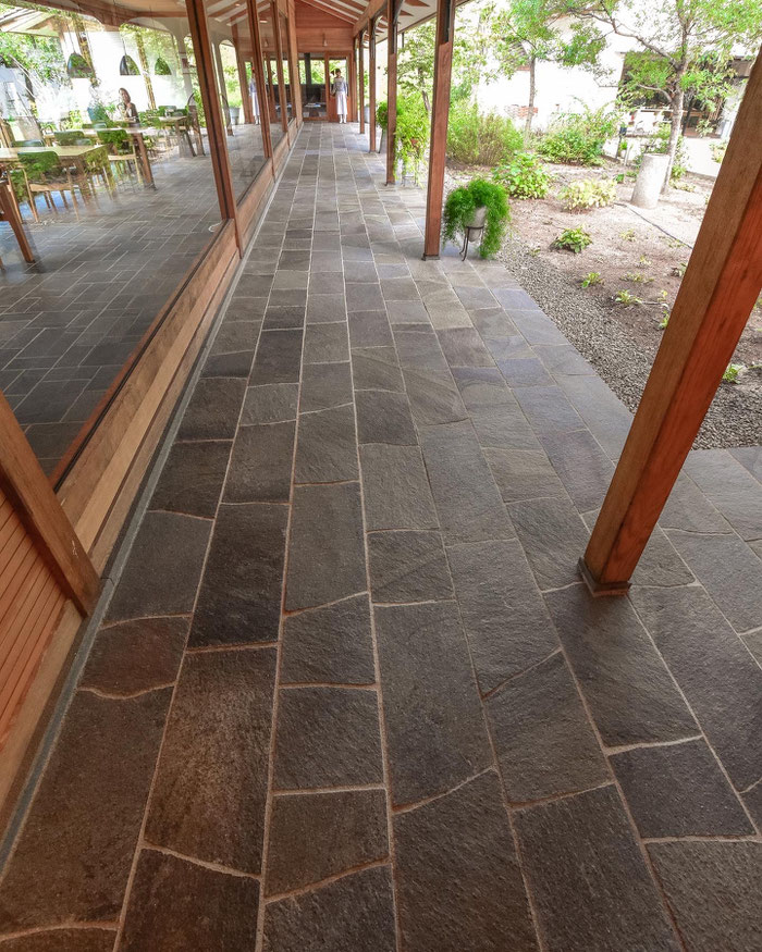 reception garden
