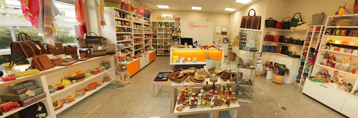 Innenaufnahme des Verkaufsraums im Weltladen Gerlingen