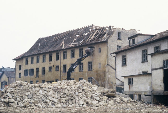 Abriss der letzten grösseren Gebäude 1982. Bild: Lino Lugano