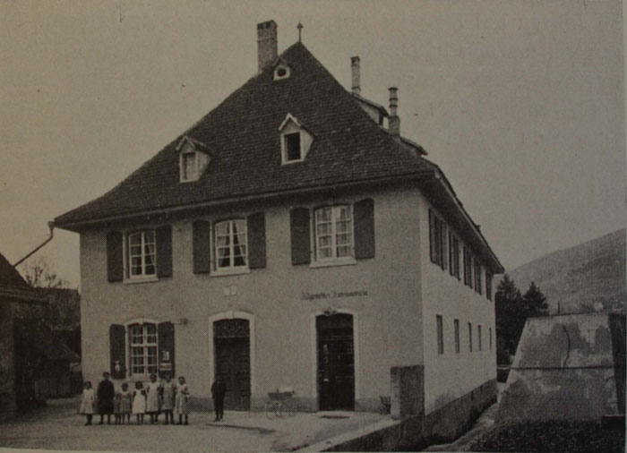 Die alte Mühle, wo einst der Konsumladen untergebracht war. 