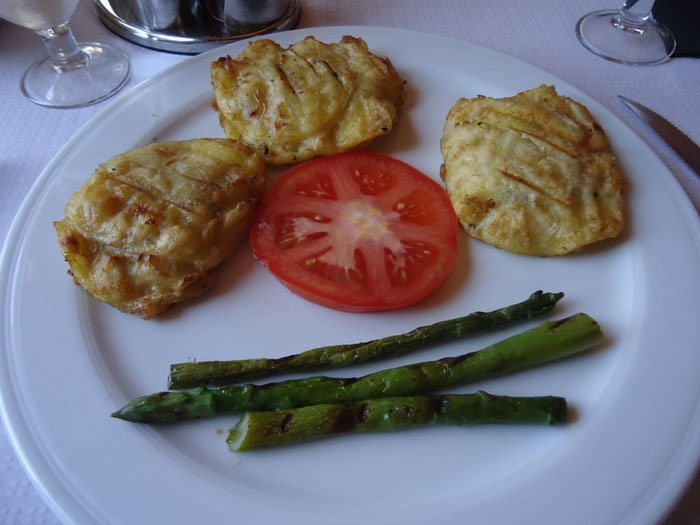 Гид в Барселоне - пробуем вулканическую кухню на экскурсии