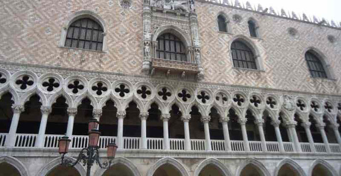 Дворец Дожей в Венеции