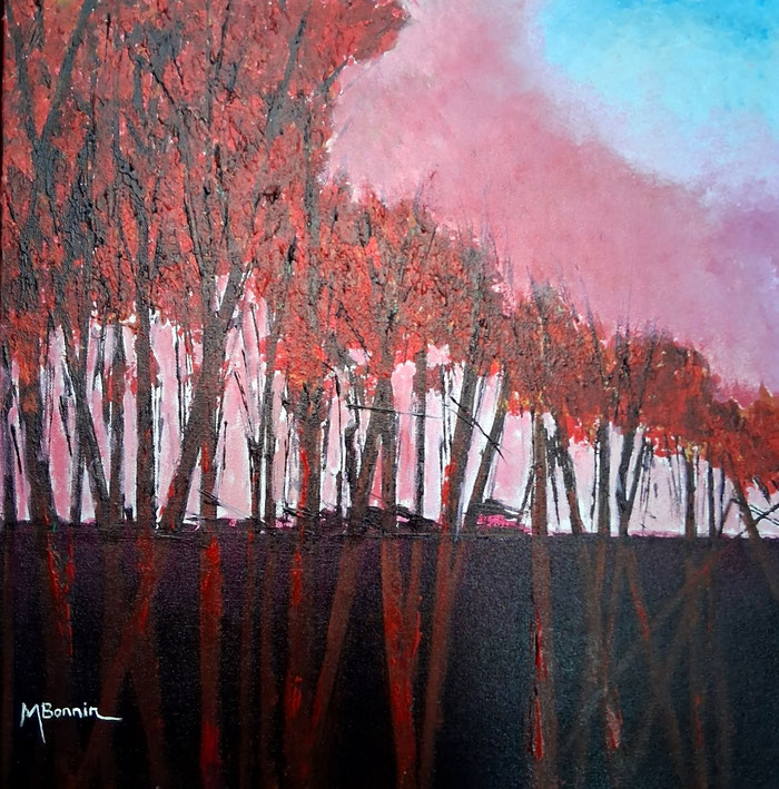 En exacerbant les couleurs naturalistes, j'ai décomposé le paysage incendié des Corbières pour le réduire à des évocations figuratives empreintes de l'émotion et de l'atmosphère du lieu. Brûlées par les flammes dans cette solitude poétique, se découpent l