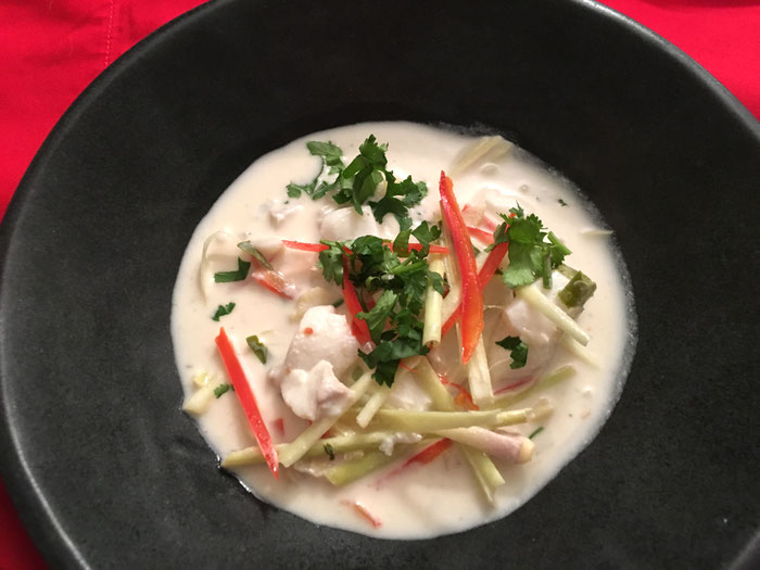 Fischsuppe mit Kokosnussmilch