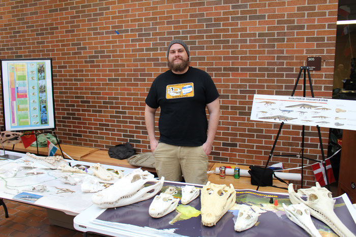 Dinosaurs and Cavemen 2016 Science Expo
