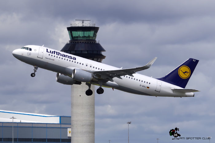 D-AIUJ A320-214 6301 Lufthansa @ Manchester Airport 21.06.2015  © Piti Spotter Club Verona