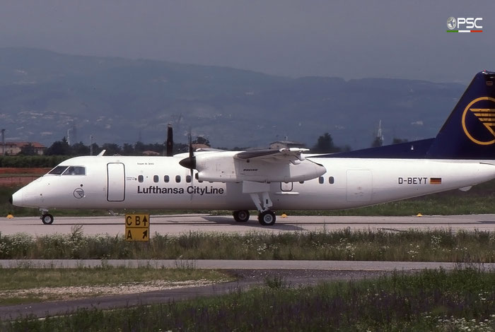 D-BEYT DHC-8-311 236 Lufthansa CityLine © 2017 courtesy of Marco Ceschi - Piti Spotter Club Verona