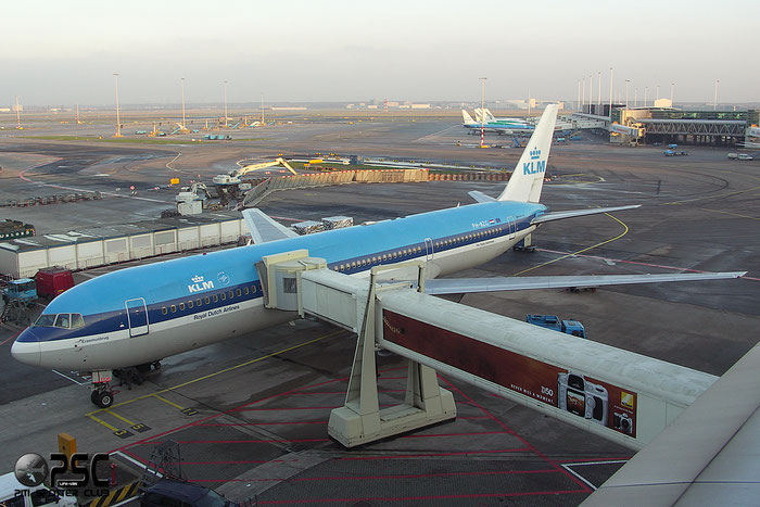PH-BZG B767-306ER 27960/625 KLM Royal Dutch Airlines @ Amsterdam Airport - 2005  © Piti Spotter Club Verona