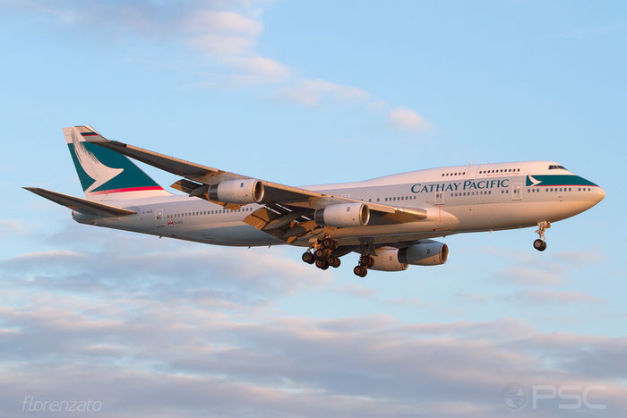 B-HUE  B747-467  27117/970  Cathay Pacific Airways  @ London Heathrow 2010  © Piti Spotter Club Verona