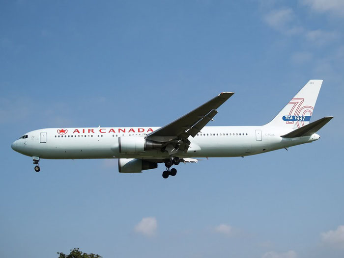 C-FCAE B767-375ER 24083/215 Air Canada @ London Heathrow Airport 08.2007 © Piti Spotter Club Verona